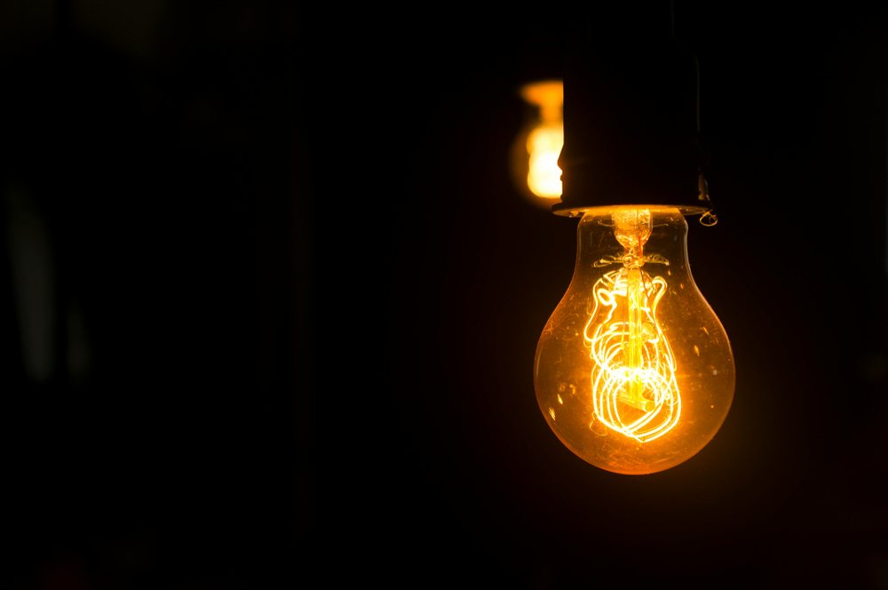 Çmimi i energjisë ulet nga 1 shkurti, vendimi do të prekë vetëm familjarët
